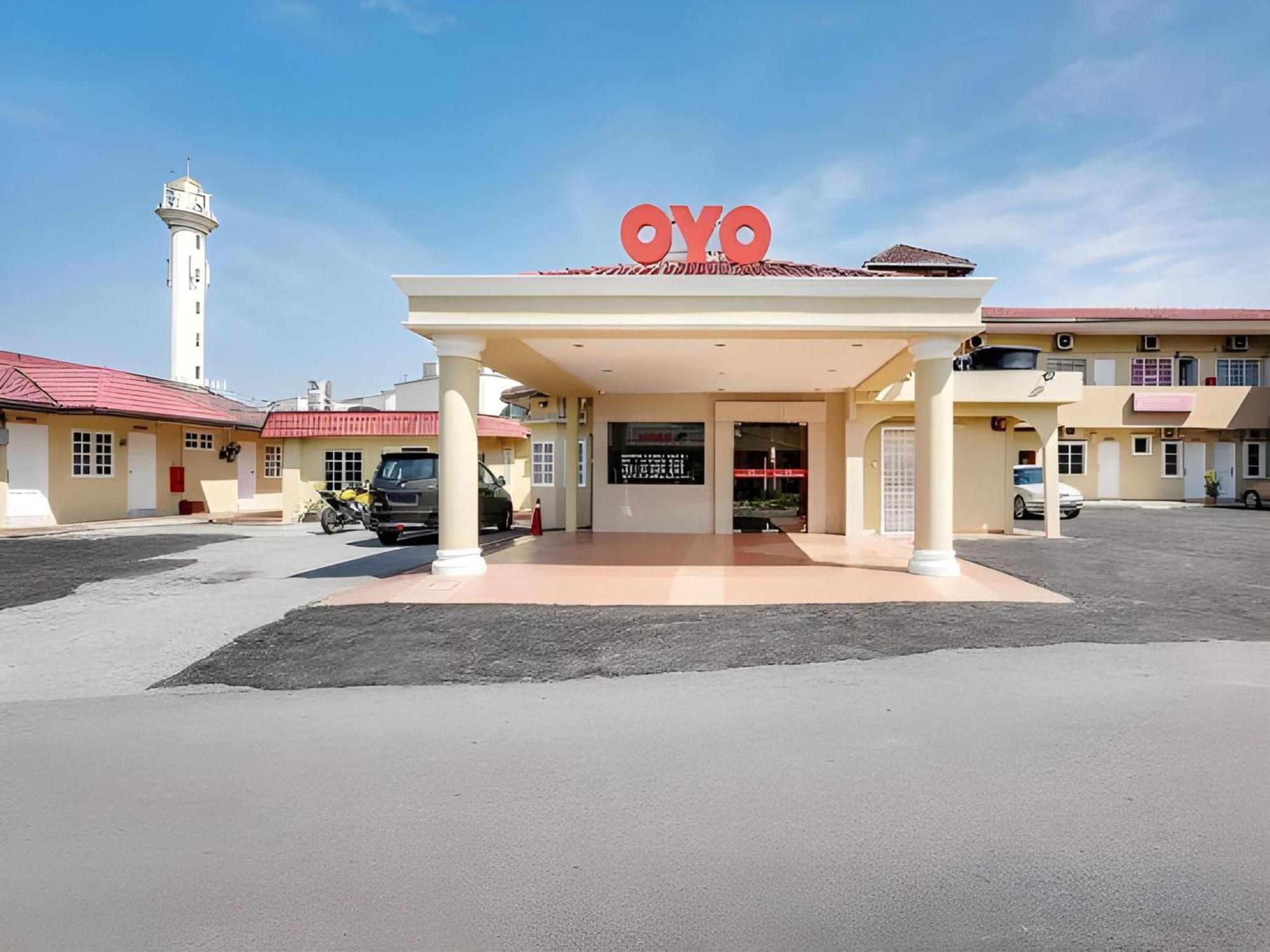Oyo 44094 バンギ ラナイ ホテル エクステリア 写真